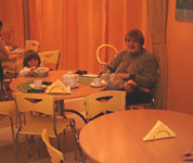 Відгуки про сімейне кафе будинок помаранчевої корови - відпочинок з дітьми