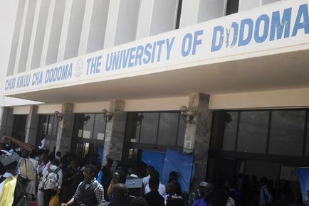 Prima experiență de stagiu la Universitatea Dodoma din Tanzania