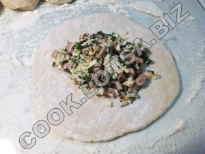 Pite és kolbász - ízletes házi lépés recept fotók (tojás főtt kolbász) Pite és kolbász - ízletes házi lépésre recept fotók