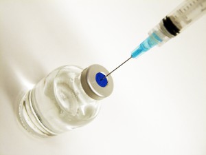 Hepatitis B elleni védőoltást alatti gyermekeknél 1 hónapos oltási séma csecsemők