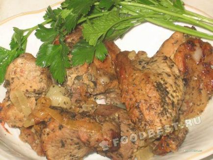 Reteta de carne de porc in vinul copt in cuptor