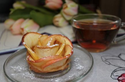 Trandafiri din mere și rețete de patiserie cu fotografie și video