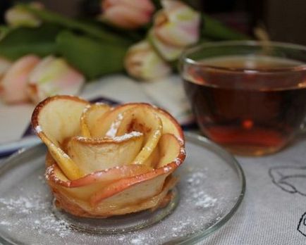 Trandafiri din mere și rețete de patiserie cu fotografie și video