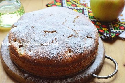 Almás pite alma joghurt recept fotókkal lépésről lépésre a sütőben, egyszerű receptek