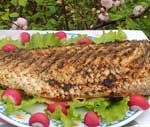 Shish kebab de pește pe gratar de bucătărie