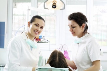 Îngrijire dentară specializată pentru copiii cu dizabilități