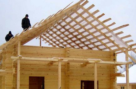 Tehnologia de a construi o casă de lemn de la un bar