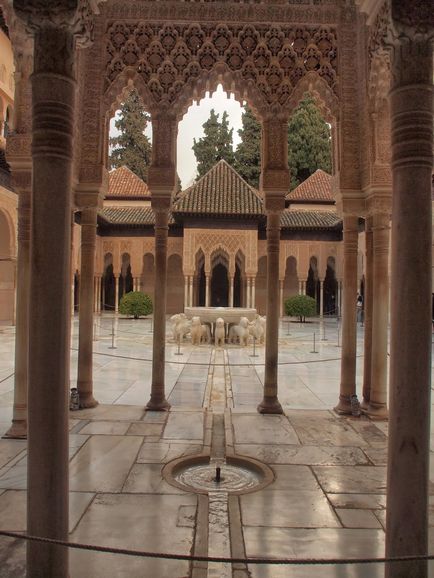 Uimitorul Alhambra