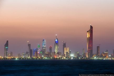 Totul pentru oameni, sau modul în care venitul din vânzarea petrolului în Kuweit este distribuit de știri personale de bani -