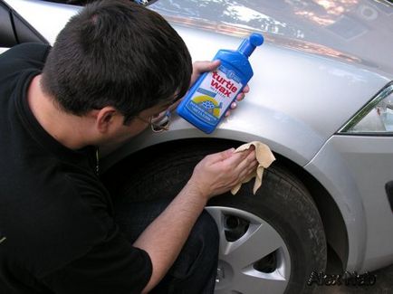 Mindenféle különböző autók eltávolítása karcolások Alex NAB (színezés Renault ceruza) Mindenféle különböző autók eltávolítása karcolások Alex NAB