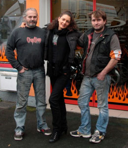 Revista despre bicicliști, motociclete, mototurism, cultură motrică, moto hooters