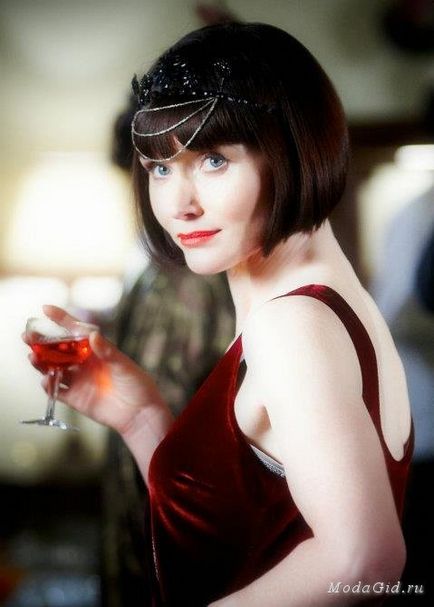 Celebritate Miss Fisher Detectiv sau stil de pictograme 20s