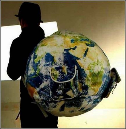 8 Незвичайних глобусів світу