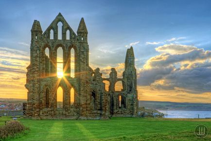 Whitby Abbey în Anglia