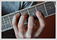 Accord e (E-dúr) gitáron fogások, hogyan kell játszani