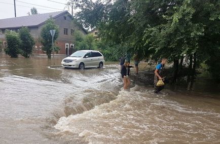 Locuitorii Amurului devin ostatici inundațiilor în Primorye (video)