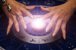 Астрологія манікюру