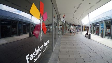 Аутлет в Празі - fashion arena outlet center, блог про чехії і подорожах