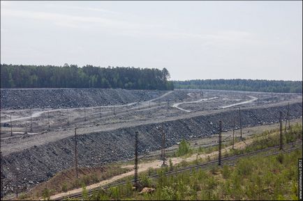 Bazhenov azbeszt kőbánya - Ural bányák