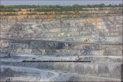 Bazhenov azbeszt kőbánya - Ural bányák