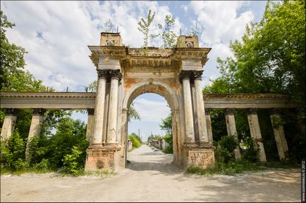 Баженовскій азбестовий кар'єр - рудники Уралу