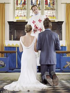 Biserica nunta in Anglia pentru 1000 de lire sterline - denga