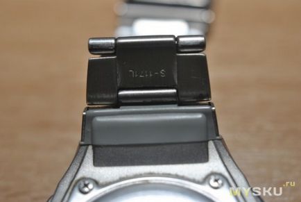 Casio ceas cu baterie solară, senzor de poziție, control radio, etc.