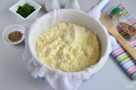 Homemade brânză cu ierburi și chimen - rețetă pas cu pas cu fotografie