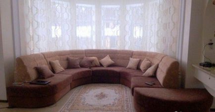 Еркерний диван у вітальню - секрети дизайну