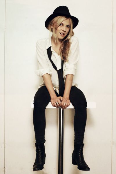 Francia stílusú Clémence Poésy, stilouette stylist szolgáltatások online, Németországban és Frankfurt (vers) Francia stílusú Clémence Poésy, stilouette stylist szolgáltatások online, Németországban és Frankfurt