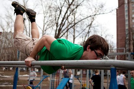 Ghetto workout вправи - за містом щось цікаве