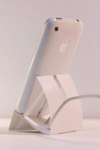Toy iPhone 6 de hârtie (model)