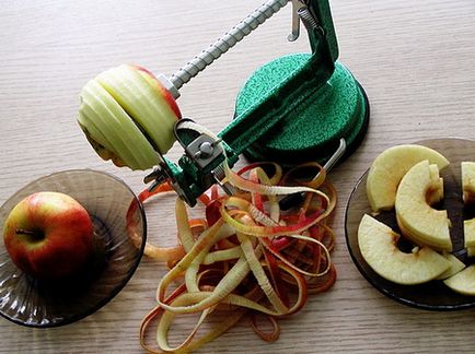 Instrucțiuni pentru folosirea dispozitivului de curățare a mărului
