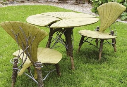 Який незвичайний стіл можна зробити в саду