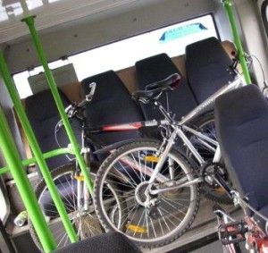 Cum să transportați o bicicletă în metrou, tren, tren, avion