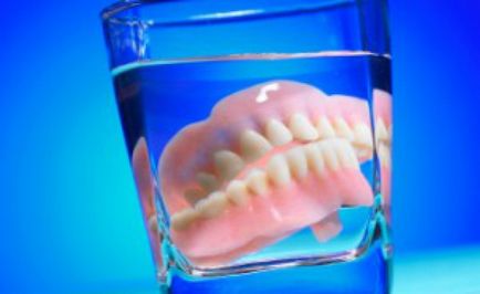 Як правильно чистити зубні протези, вітапортал - здоров'я і медицина