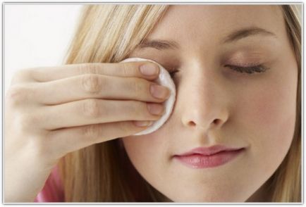 Cum să eliminați corect machiajul din ochi