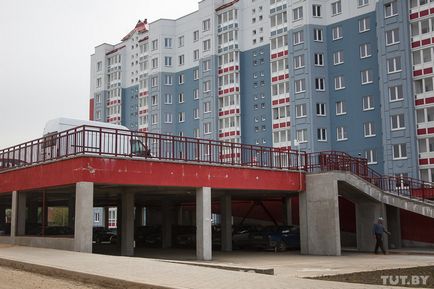 Cum de a dezmembra un apartament pentru 800 de dolari pe pătrat - înregistrat în - Reno - în spatele gardului uksa