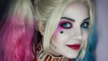 Hogyan készítsünk Harley Quinn jelmez Halloween jelmez