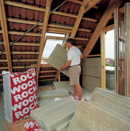 Cum de a izola un acoperiș înclinat, un portal de construcție