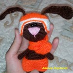 Cum se potrivește ursul amigurumi - o casă veselă