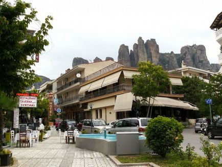Каламбака - найближчий до метеорів місто в Греції