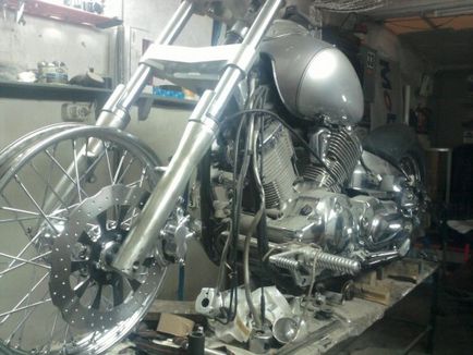 Bicicleta personalizata Yamaha drag 1100 de la chpmotorsport, stiri moto, personalizat, cafenea, castor,