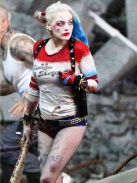 Costumul lui Harley Quinn