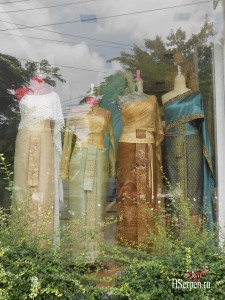 Купити весільну сукню в Паттайя історії реальних подорожей