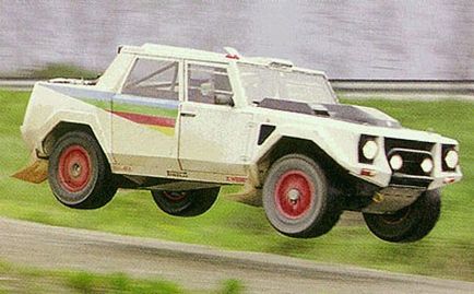 Lamborghini lm002