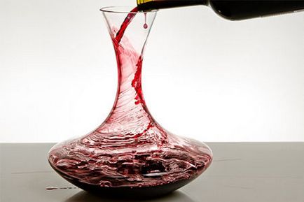 Кращі і гірші подарунки для любителя вина