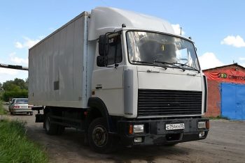 Maz 4370 - Zubrenok - műszaki előírások, az egységár és a fotó (4370) Maz 4370 - Zubrenok - a műszaki jellemzőit a készülék, az ár és a képek