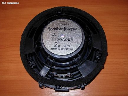 Mitsubishi Outlander XL TEXTE стандартната премия аудио Rockford Fosgate