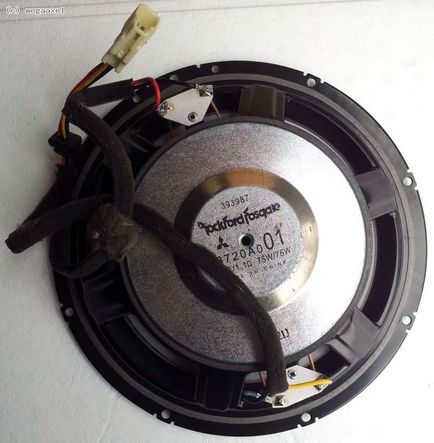 Mitsubishi Outlander XL texte szabvány prémium audio Rockford Fosgate (outlander) Mitsubishi Outlander XL texte szabvány prémium audio Rockford Fosgate